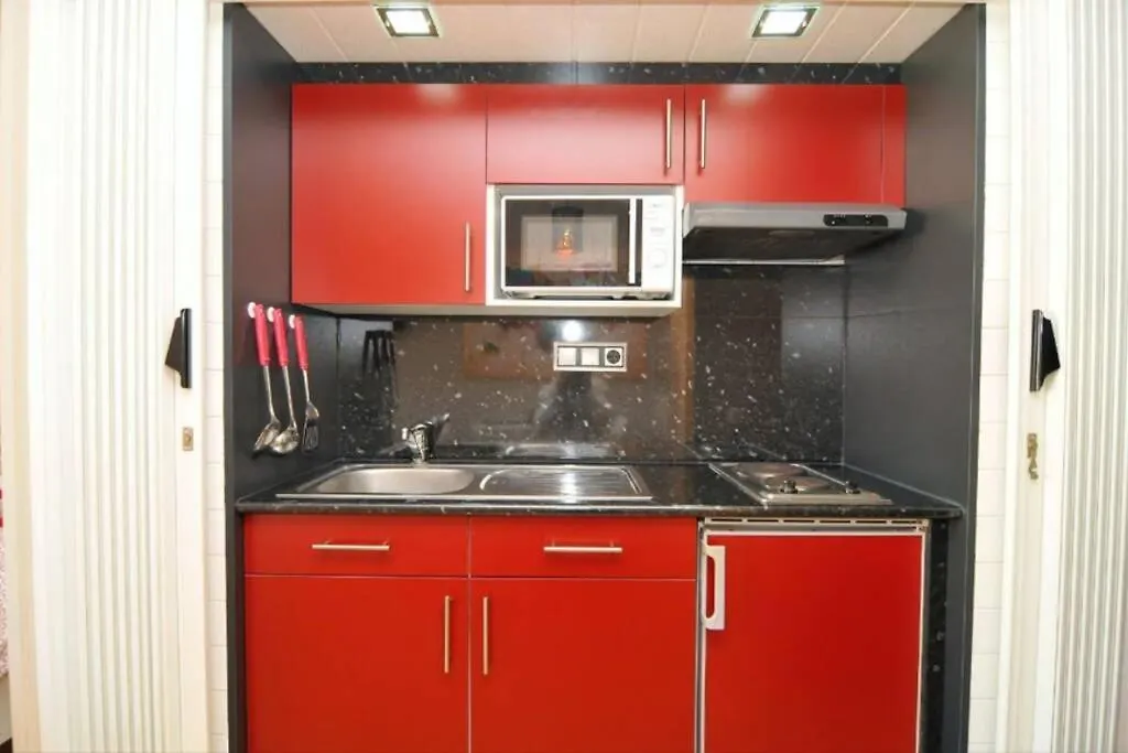 Loft Zona Fenals, Lloret De Mar. Lägenhet 0*,  Spanien