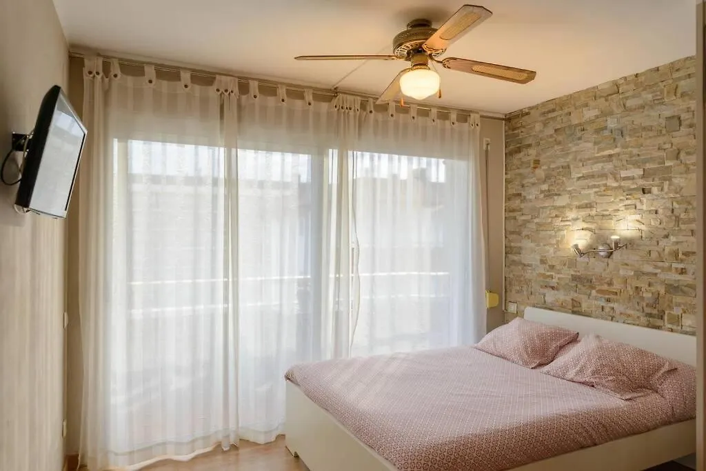 Loft Zona Fenals, Lloret De Mar. Lägenhet